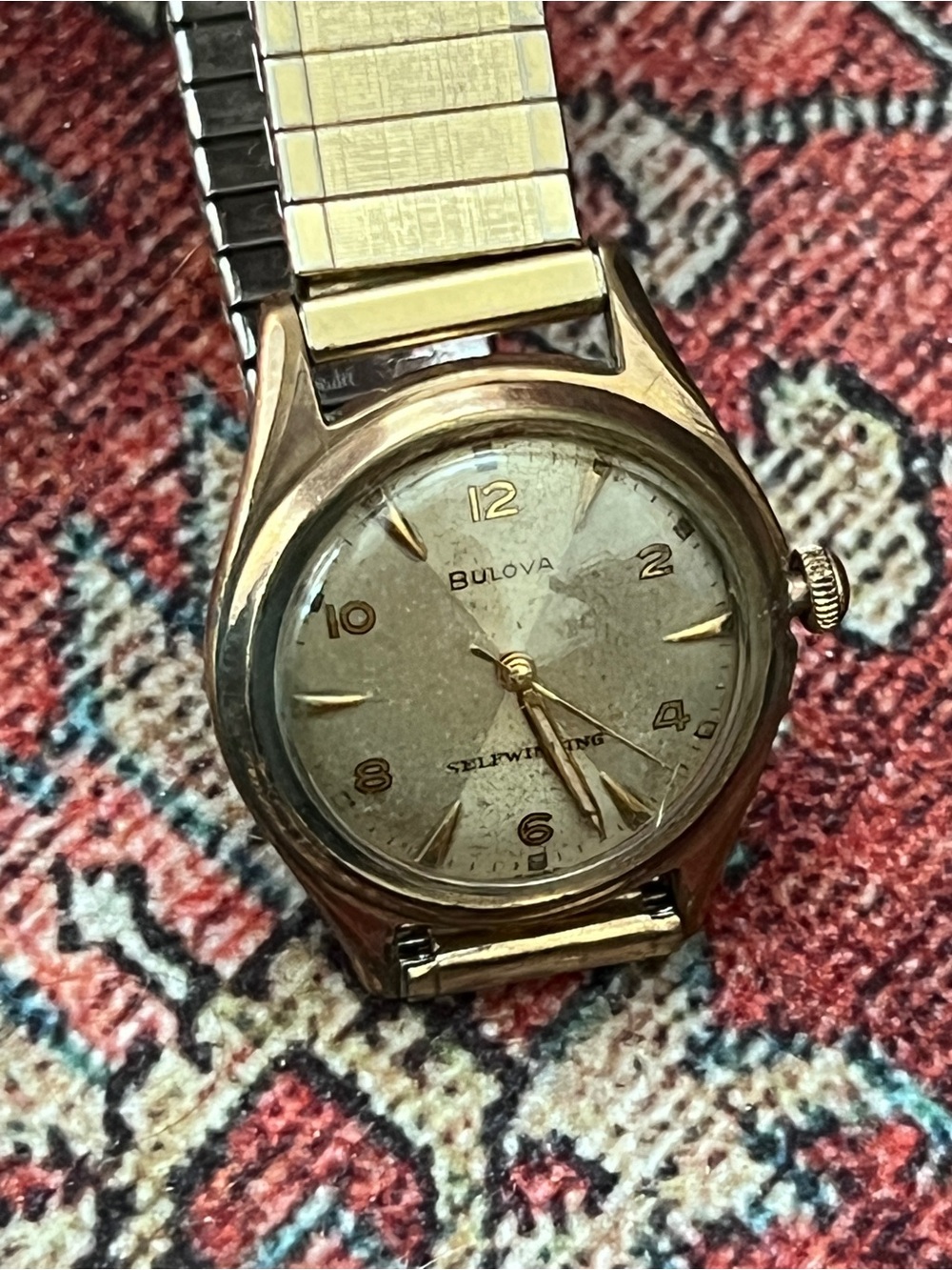 Vintage men’s Two toned Bulova self winding watch